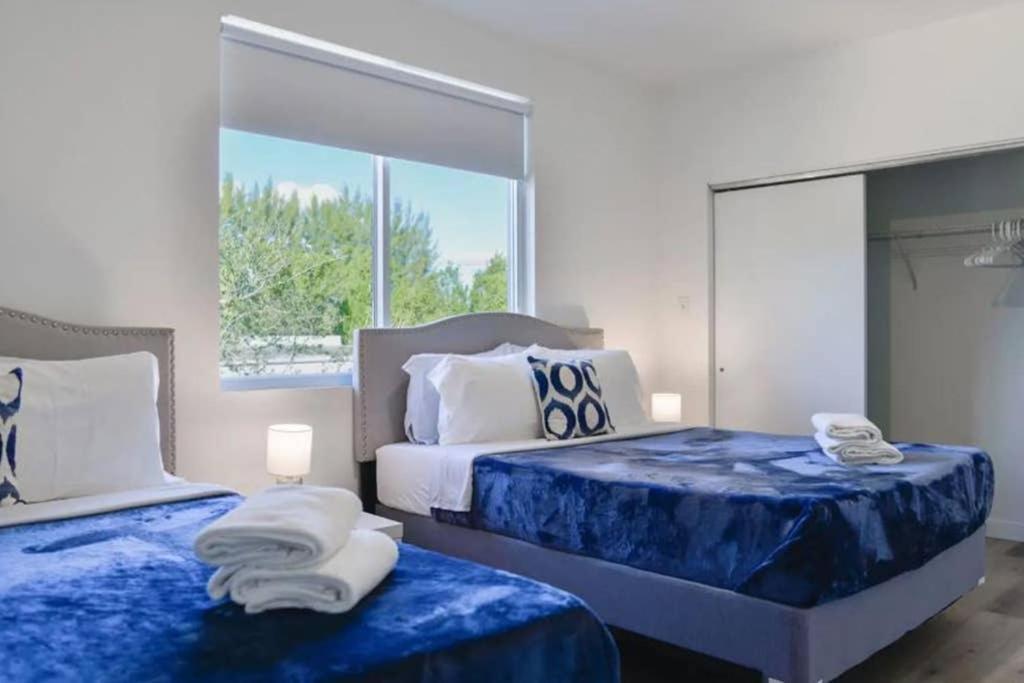 Outstanding Townhouse 18 Min From The Beach - Th2 Miami Luaran gambar