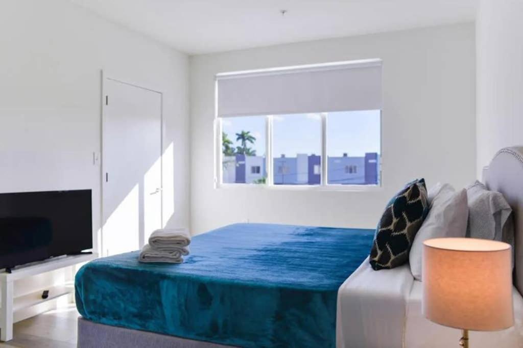 Outstanding Townhouse 18 Min From The Beach - Th2 Miami Luaran gambar