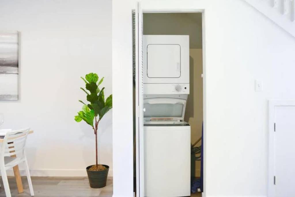 Outstanding Townhouse 18 Min From The Beach - Th2 Miami Luaran gambar